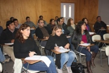 Asistentes al taller tomando apuntes